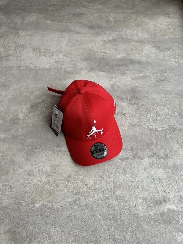 Gorra Jordan Jumpman Roja New Era 9FORTY