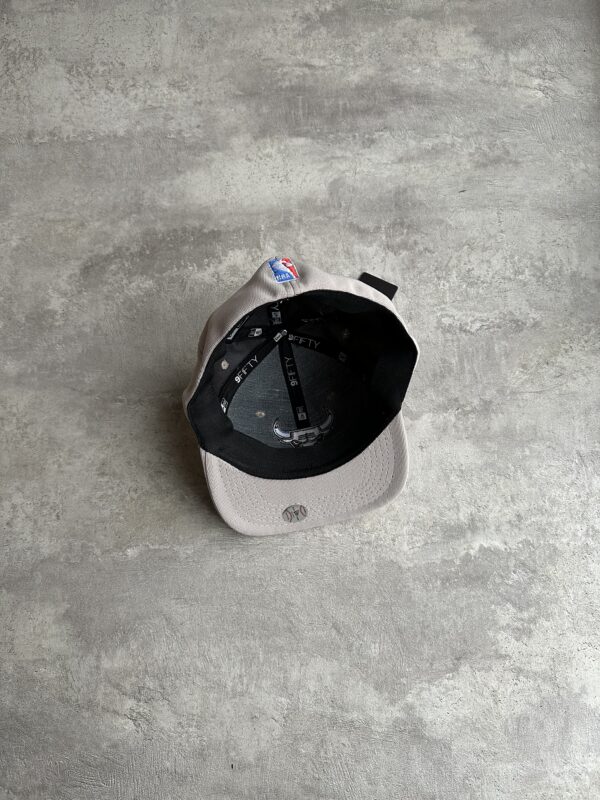 Gorra New Era 9FIFTY Chicago Bulls Beige - Image 2
