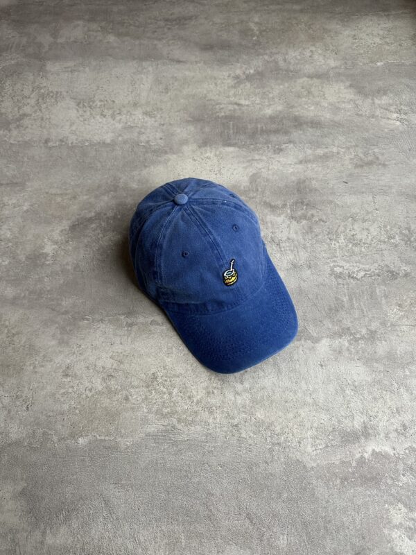 Gorra Vintage Azul con Bordado de Mate