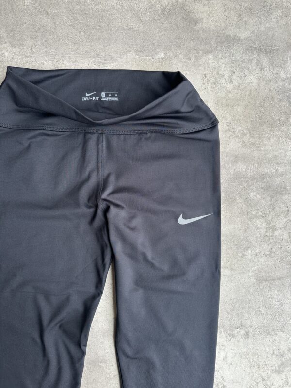 Calza Térmica Nike Dri-Fit Negra - Image 2