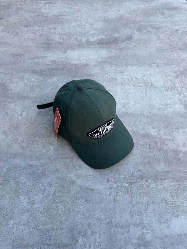 Gorra Vans Verde con Logo Bordado
